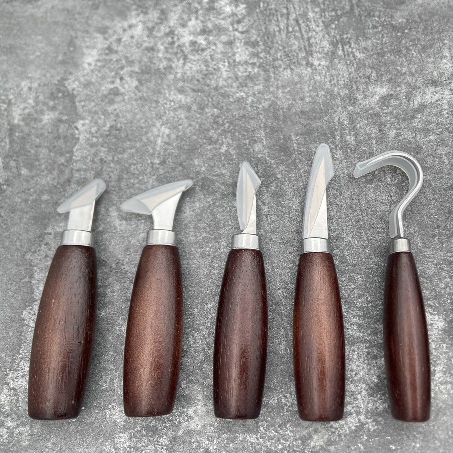 Craft Knife Set - 5-teiliges Holzschnitzwerkzeug-Set mit Eichenholzgriff, gebogenes Messer