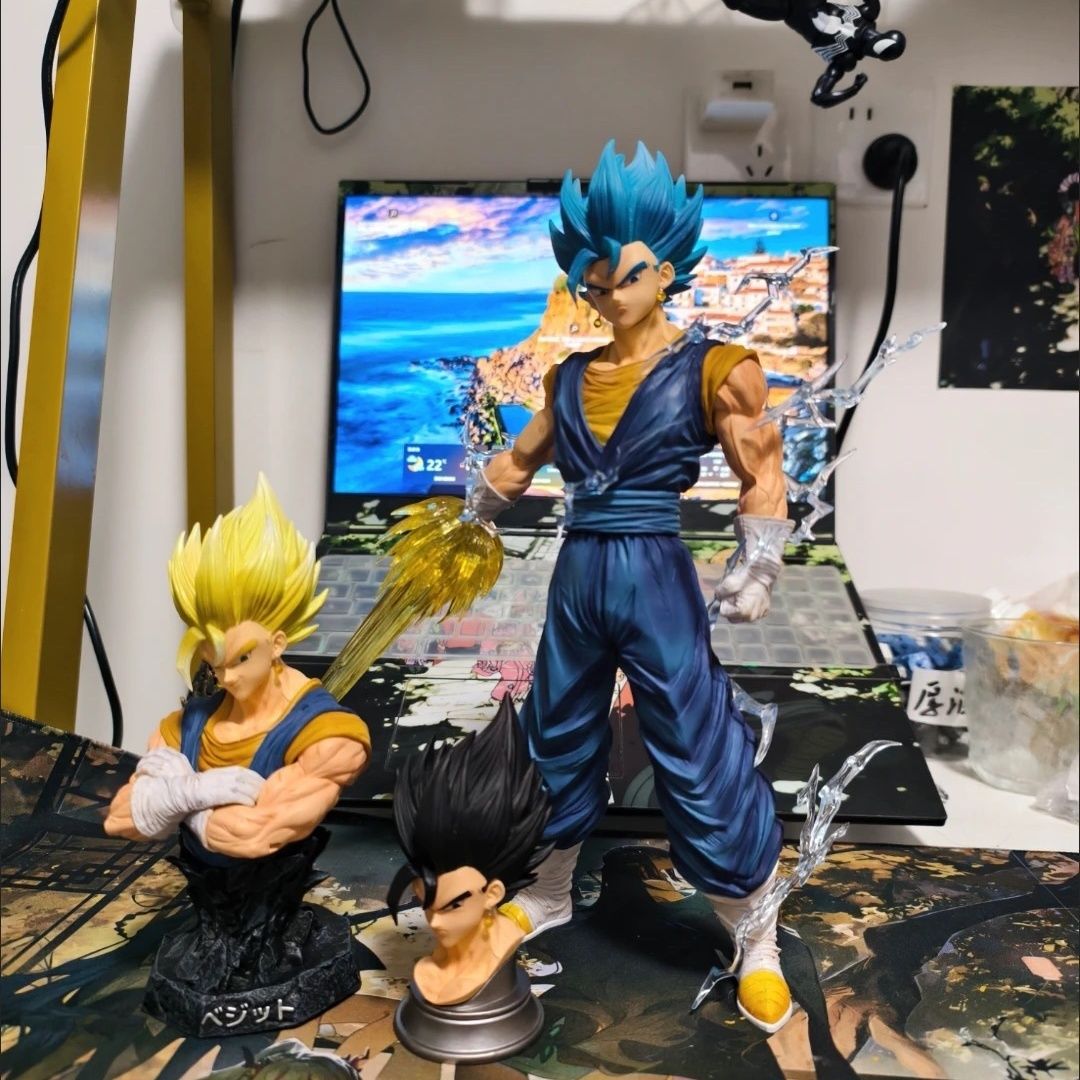 Anime-Krieger Actionfiguren-Se – Cosplay Prop Display Bewertung und Preis